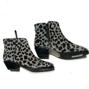 NWOT Ted Baker London Calf Hair Animal Print Booties Comfy Heel Height